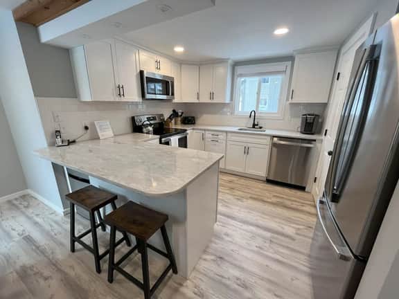 Jay Peak Luxury Tramside Condo | Ski-In/Out | Walk Everywhere | Steps to Waterpark | Dog Friendly - Image 4